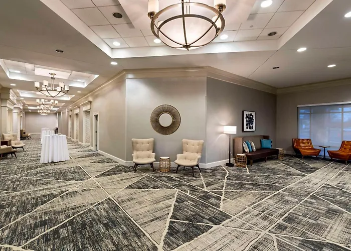 Radisson - St Louis 4*