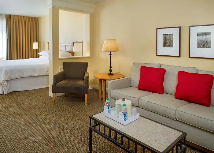 Radisson - St Louis 4*